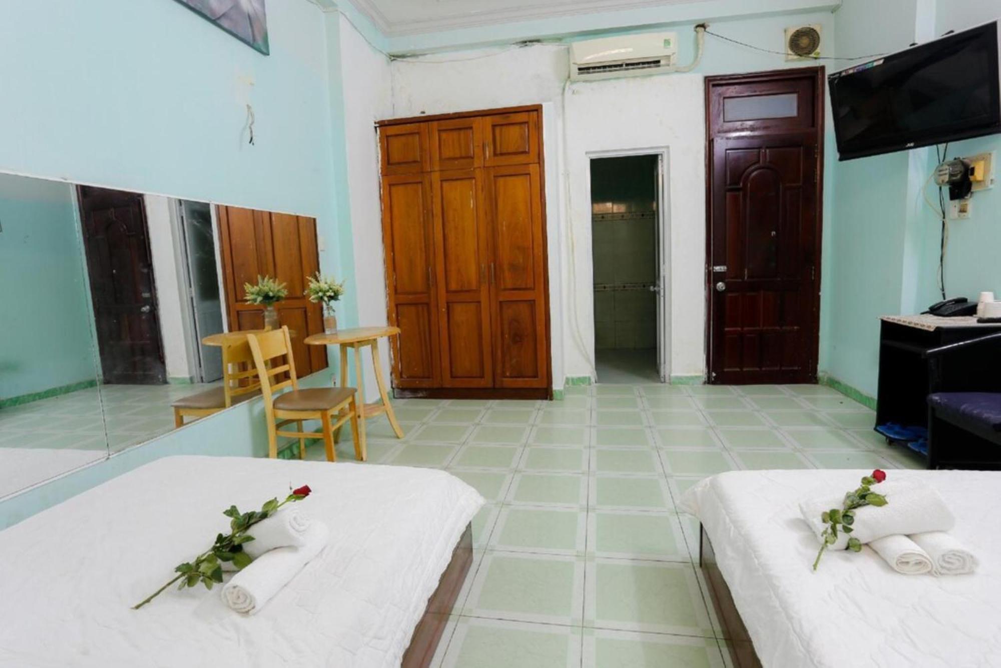 Hong Luc Hotel Hcm Thành Pho Ho Chí Minh Esterno foto