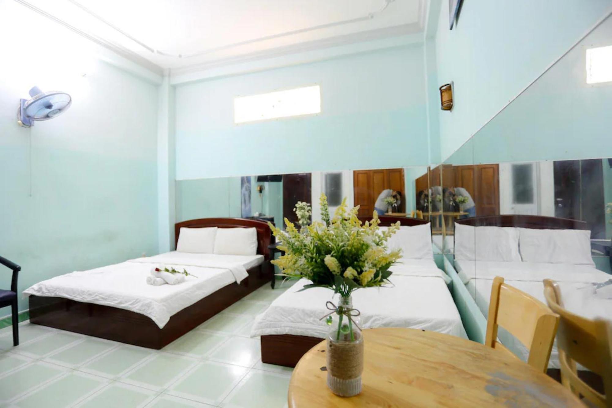 Hong Luc Hotel Hcm Thành Pho Ho Chí Minh Esterno foto